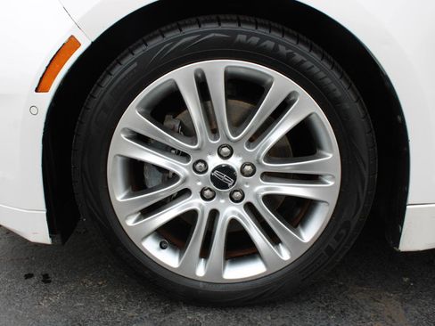 Used 2014 Lincoln MKZ AWD image 48
