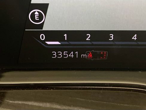 Used 2023 Cadillac Escalade V image 12