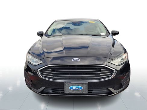 Used 2020 Ford Fusion S image 2