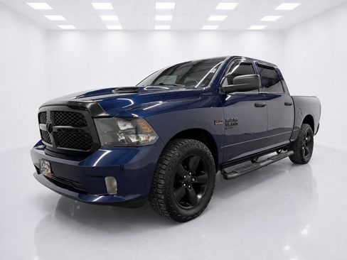 Used 2019 RAM 1500 Express w/ Wheel & Sound Group AWD/4WD image 5