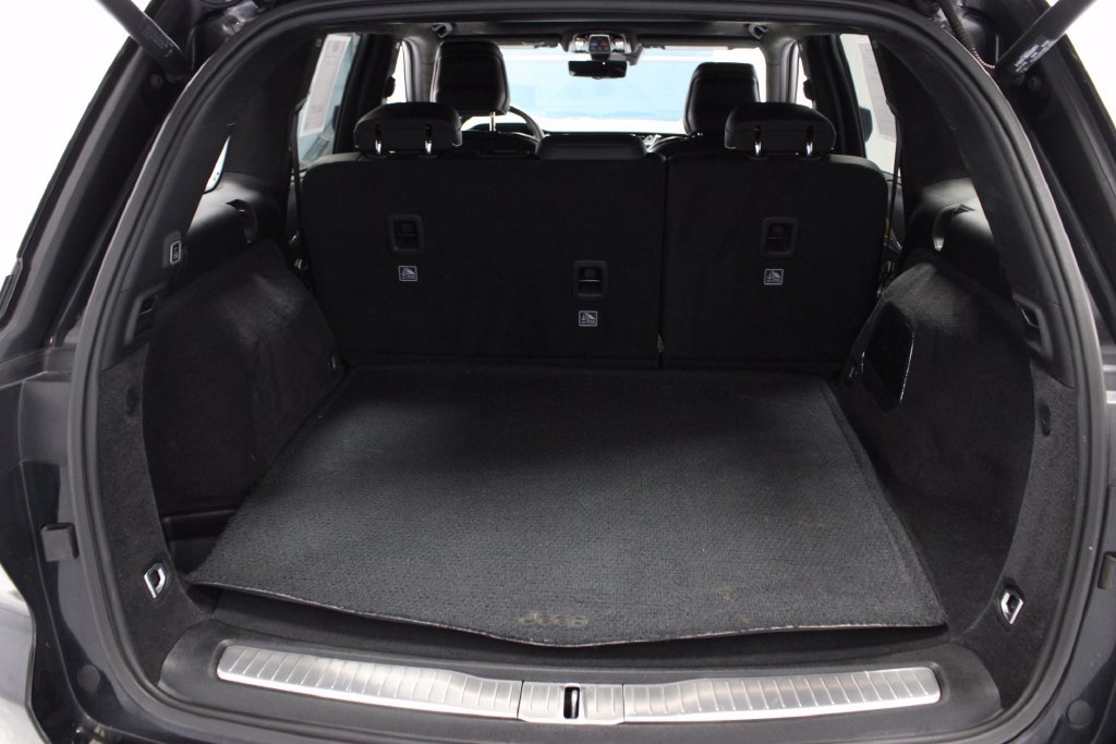 Used 2024 Jeep Grand Cherokee Summit AWD/4WD image 15