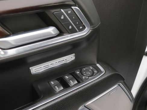 Used 2024 GMC Sierra 1500 Denali w/ Denali Reserve Package image 11