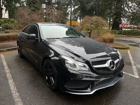 Used 2016 Mercedes-Benz E 550 Coupe w/ Premium 1 Package image 3