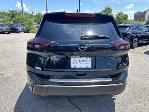 New 2026 Nissan Rogue Dark Armor AWD/4WD image 6