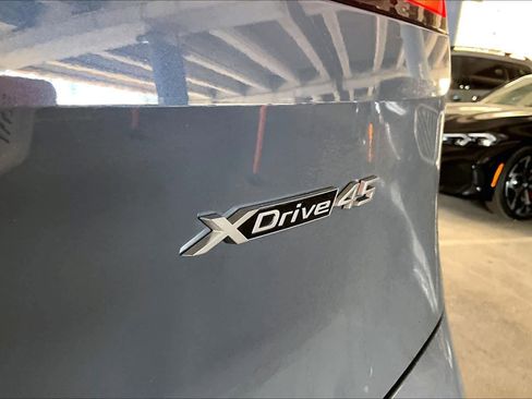 Used 2026 BMW iX xDrive45 image 9