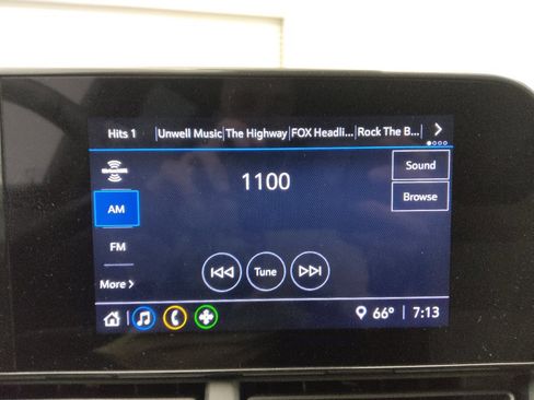 Used 2025 Chevrolet Trax LS FWD image 25
