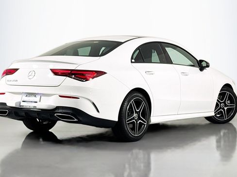 Certified 2022 Mercedes-Benz CLA 250 image 12