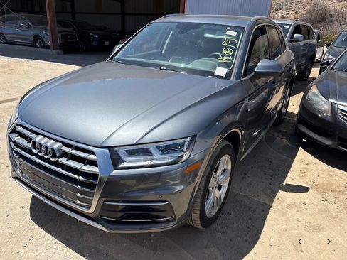 Used 2019 Audi Q5 2.0T Premium Plus w/ Premium Plus Package AWD/4WD image 3