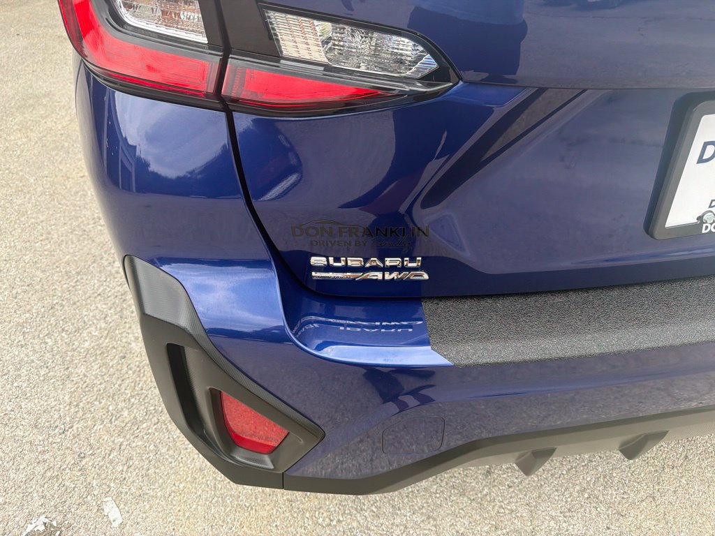 Used 2025 Subaru Crosstrek 2.5i Premium AWD/4WD image 10