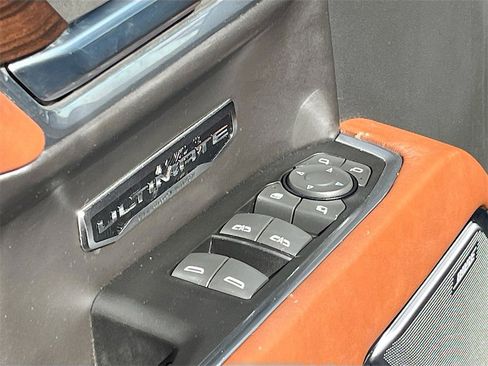 Used 2024 GMC Sierra 1500 Denali Ultimate image 18