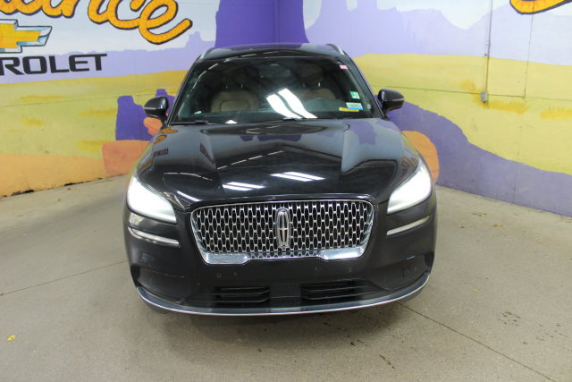 Used 2022 Lincoln Corsair Reserve w/ Equipment Group 201A AWD/4WD image 3