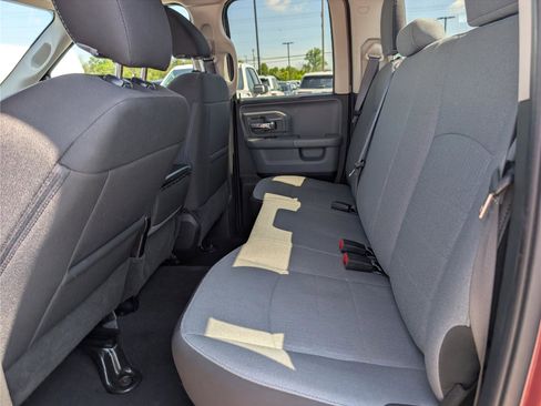 Used 2024 RAM 1500 Classic SLT AWD/4WD image 14