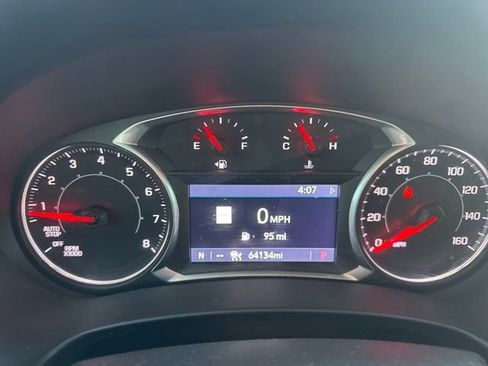 Used 2019 GMC Terrain Denali w/ Advanced Safety Package image 18