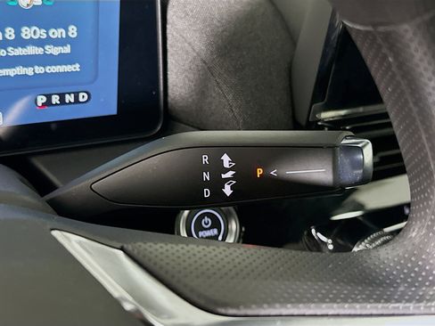 Used 2025 Honda Prologue EX image 25