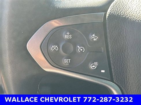 Used 2020 Chevrolet Suburban Premier w/ Premier Plus Edition image 26