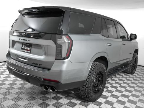 Used 2026 Chevrolet Tahoe RST w/ RST Performance Edition AWD/4WD image 6