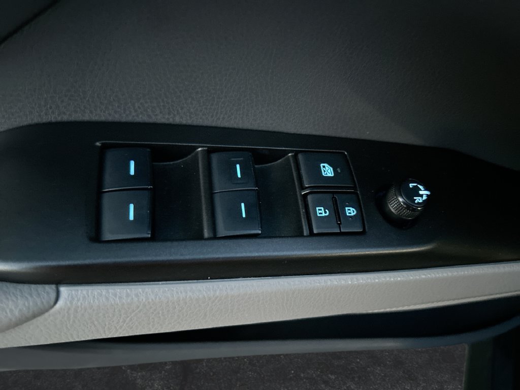 Used 2024 Toyota Camry LE w/ Convenience Package FWD image 13