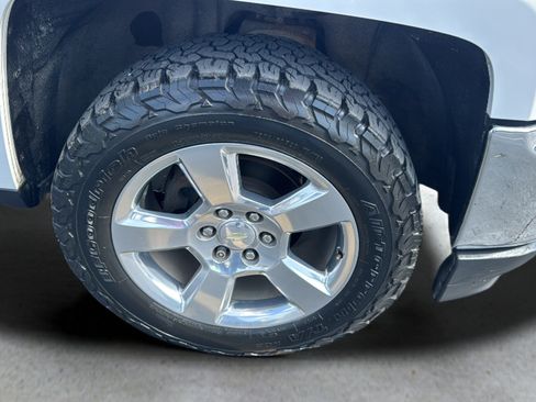 Used 2018 Chevrolet Silverado 1500 LT w/ Texas Edition RWD image 20