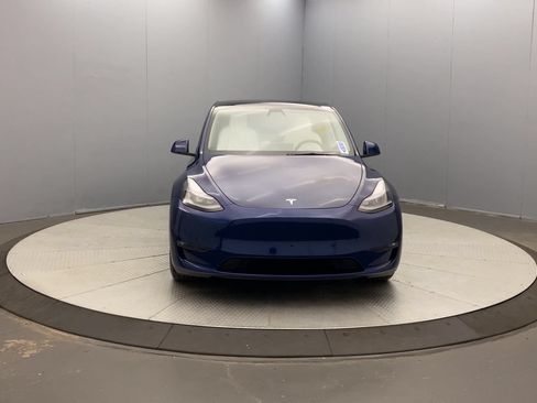 Used 2022 Tesla Model Y Performance AWD/4WD image 8