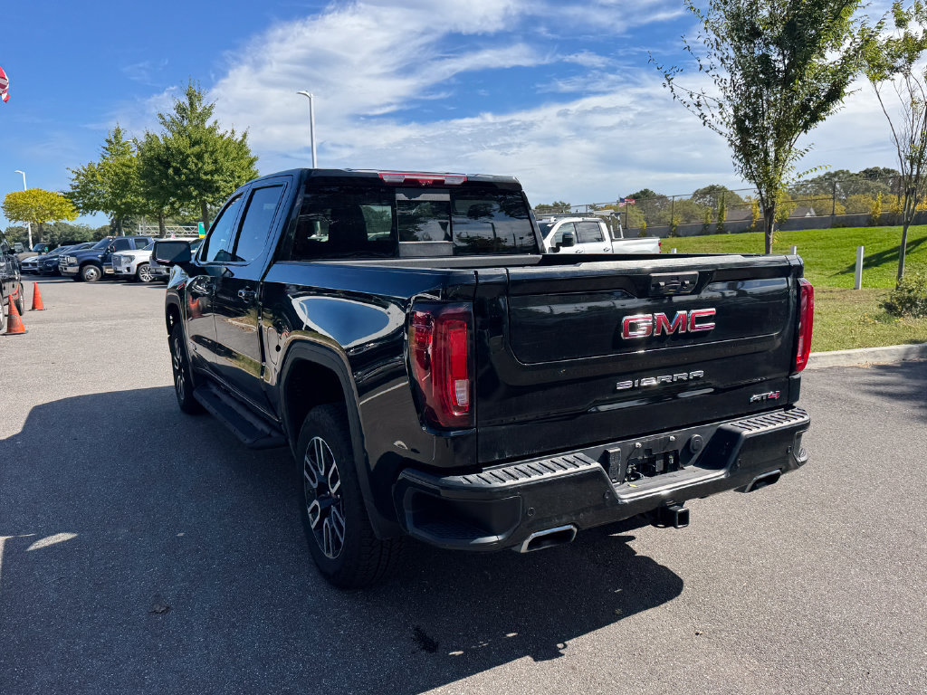 Used 2026 GMC Sierra 1500 AT4 w/ AT4 Premium Package AWD/4WD image 6