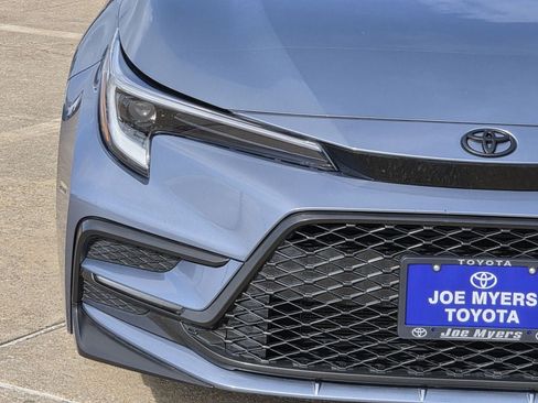 Used 2023 Toyota Corolla SE FWD image 5