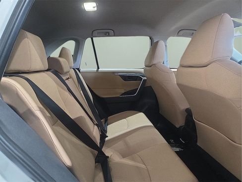 Certified 2025 Toyota RAV4 LE image 7