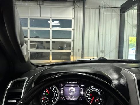 Used 2022 RAM 1500 Lone Star AWD/4WD image 9