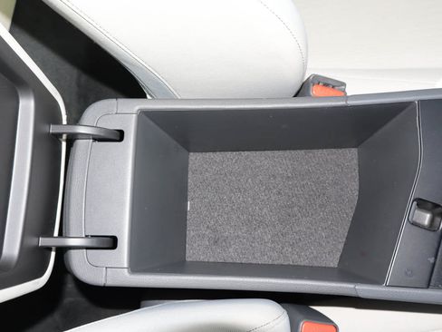 Used 2025 Hyundai Sonata SEL FWD image 23