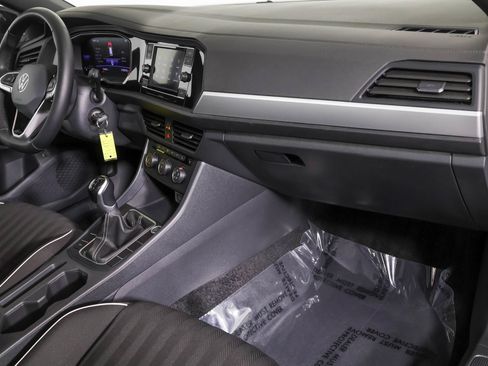 Used 2024 Volkswagen Jetta Sport FWD image 42