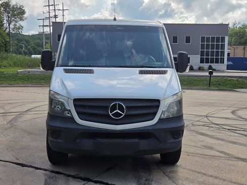 Used 2017 Mercedes-Benz Sprinter 2500 image 8