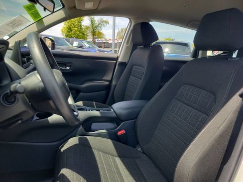 Certified 2024 Honda HR-V LX image 15