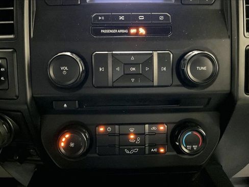 Used 2018 Ford F150 XL w/ Equipment Group 101A Mid AWD/4WD image 32