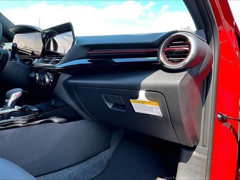 New 2026 Chevrolet Trax RS w/ Driver Confidence Package FWD image 27