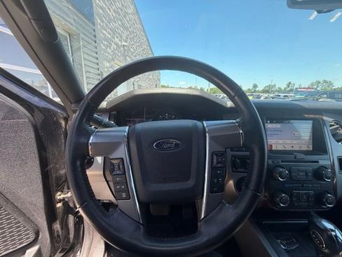Used 2016 Ford Expedition Platinum AWD/4WD image 35