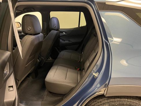 Used 2025 Chevrolet Equinox LT image 25