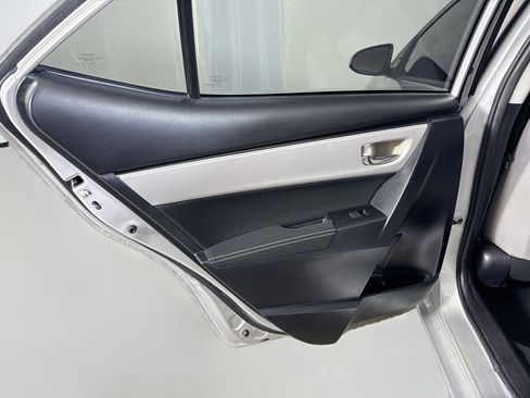 Used 2019 Toyota Corolla LE FWD image 25