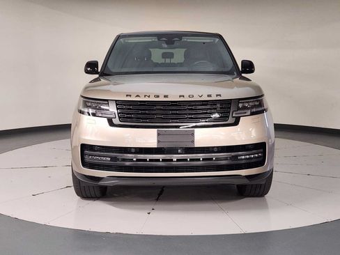 Used 2024 Land Rover Range Rover SE AWD/4WD image 9