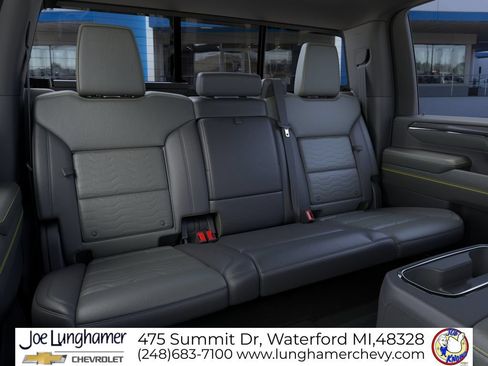 New 2026 Chevrolet Silverado 2500 ZR2 w/ LPO, Dark Essentials Package AWD/4WD image 18