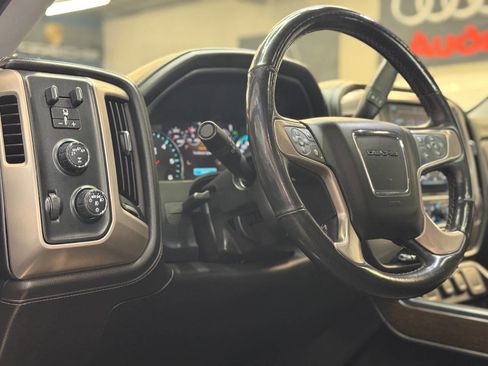 Used 2017 GMC Sierra 1500 Denali AWD/4WD image 10