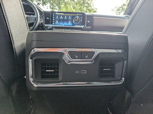 Used 2026 Chevrolet Silverado 1500 High Country w/ High Country Premium Package AWD/4WD image 23