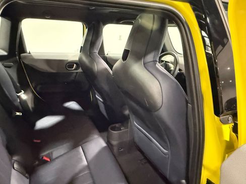 Used 2025 MINI Cooper S FWD image 46