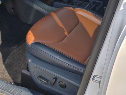 Used 2022 Ford Maverick Lariat w/ Lariat Luxury Package image 33