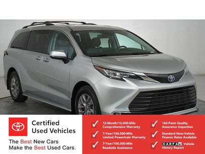 Certified 2021 Toyota Sienna XLE