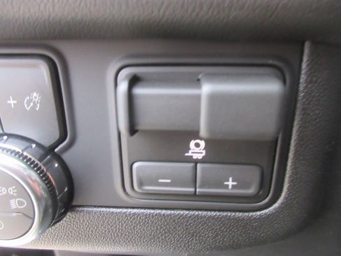 New 2026 GMC Yukon Denali w/ Denali Reserve Package image 19