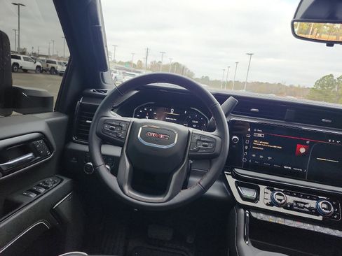 Certified 2026 GMC Sierra 2500 AT4X image 18