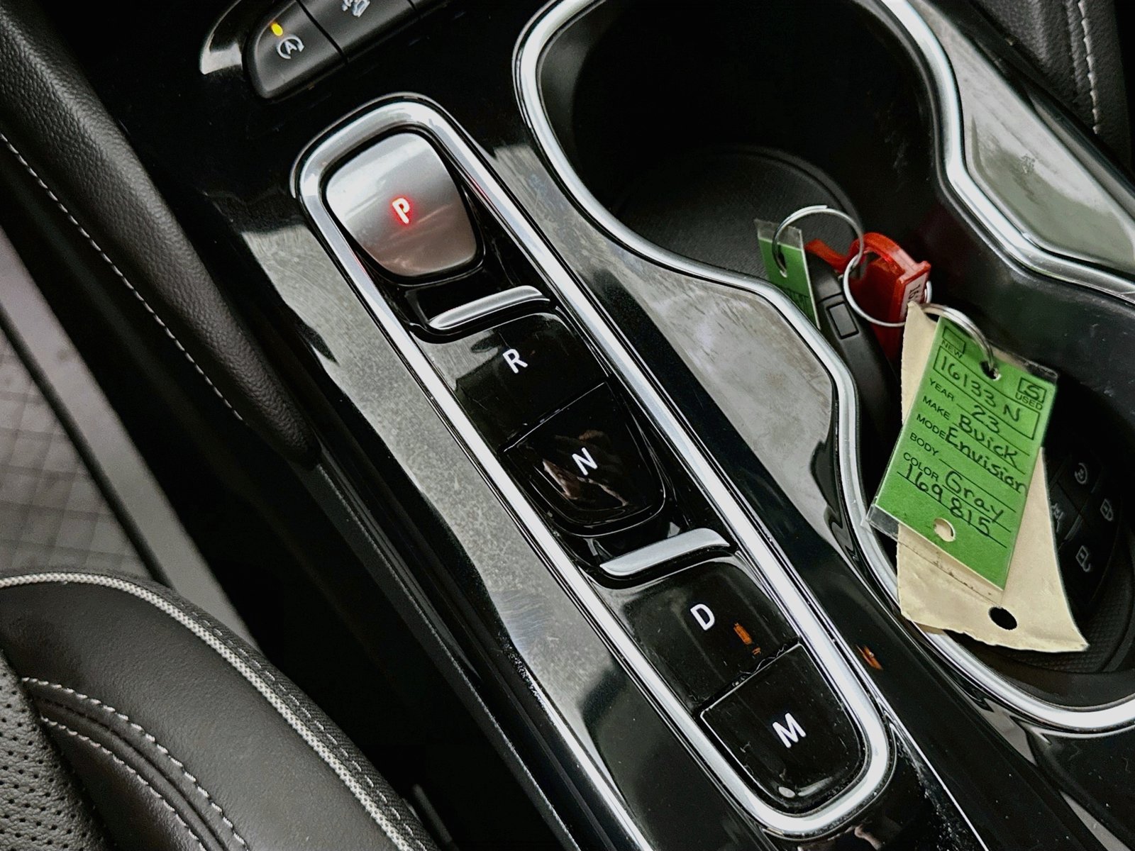 Used 2023 Buick Envision Essence AWD/4WD image 16