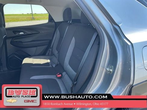 Used 2023 Chevrolet TrailBlazer LT FWD image 23
