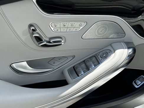 Used 2017 Mercedes-Benz S 550 Cabriolet image 12