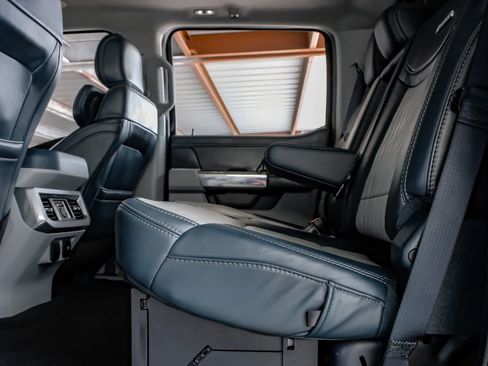 Used 2024 Ford F350 Limited w/ FX4 Off-Road Package image 40