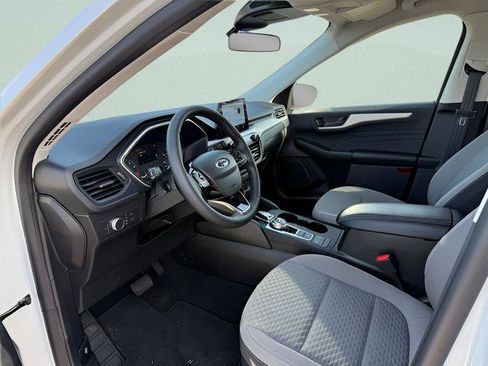 Used 2022 Ford Escape SE w/ Convenience Package AWD/4WD image 4